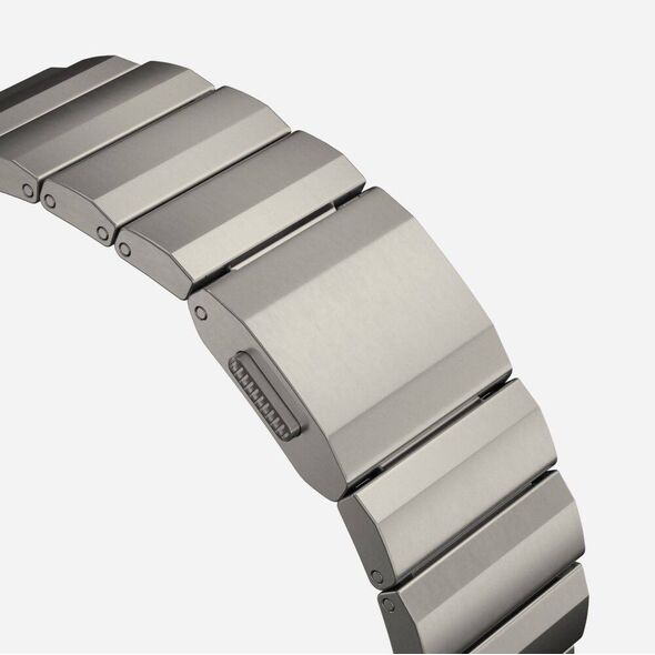 Strap for APPLE WATCH 4 / 5 / 6 / 7 / 8 / 9 / SE / ULTRA 1 / 2 (42 / 44 / 45 / 49 MM) Tech-Protect Steelband Titanium 5906302300501